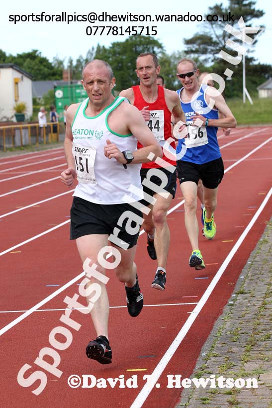 5000 metres, North East Masters Champs, Monkton Stadium,  Jarrow. Photo: David T. Hewitson/Sports for All Pics